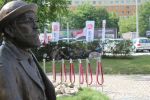 W Muzeum Miejskim w Żorach odsłonięto posąg Bronisława Piłsudskiego, 